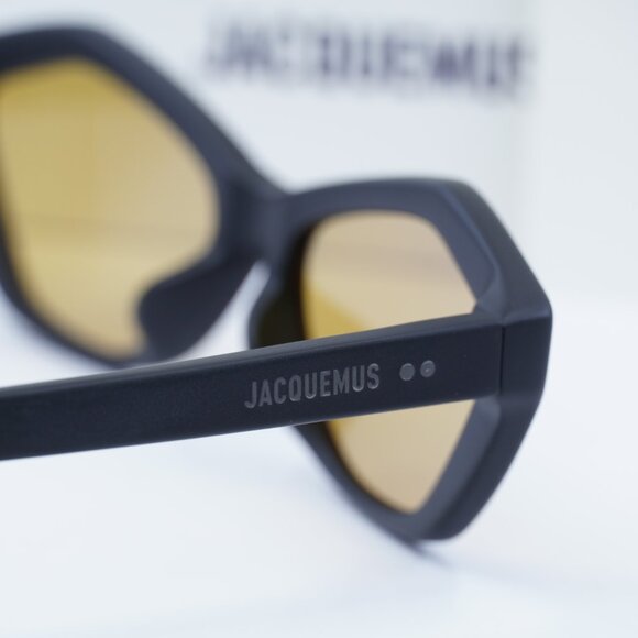 Jacquemus BAMBINO JAC/42 C6 Cat Eye Sunglasses - Shiny Black\Brown - Picture 6 of 10
